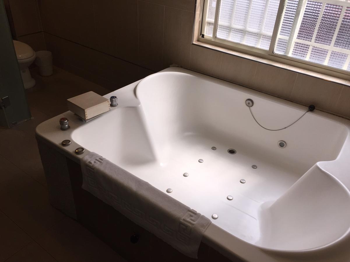 Hefong Deyang Hotspring Hotel Yilan Exterior photo